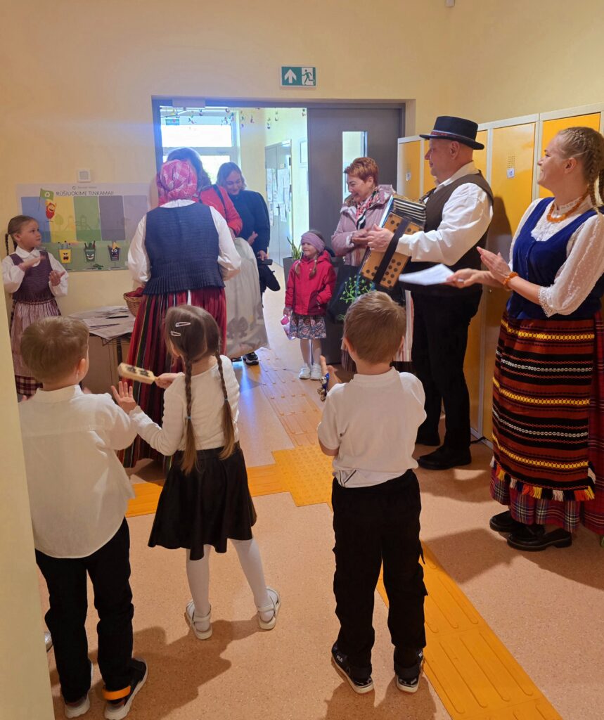 Žemaitės dvasia atgijo Slengių mokykloje-daugiafunkciame centre