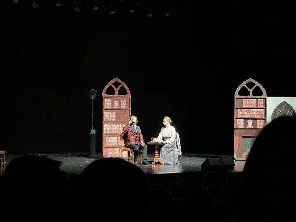 Pjesė anglų kalba –  gimnazistų edukacinė patirtis