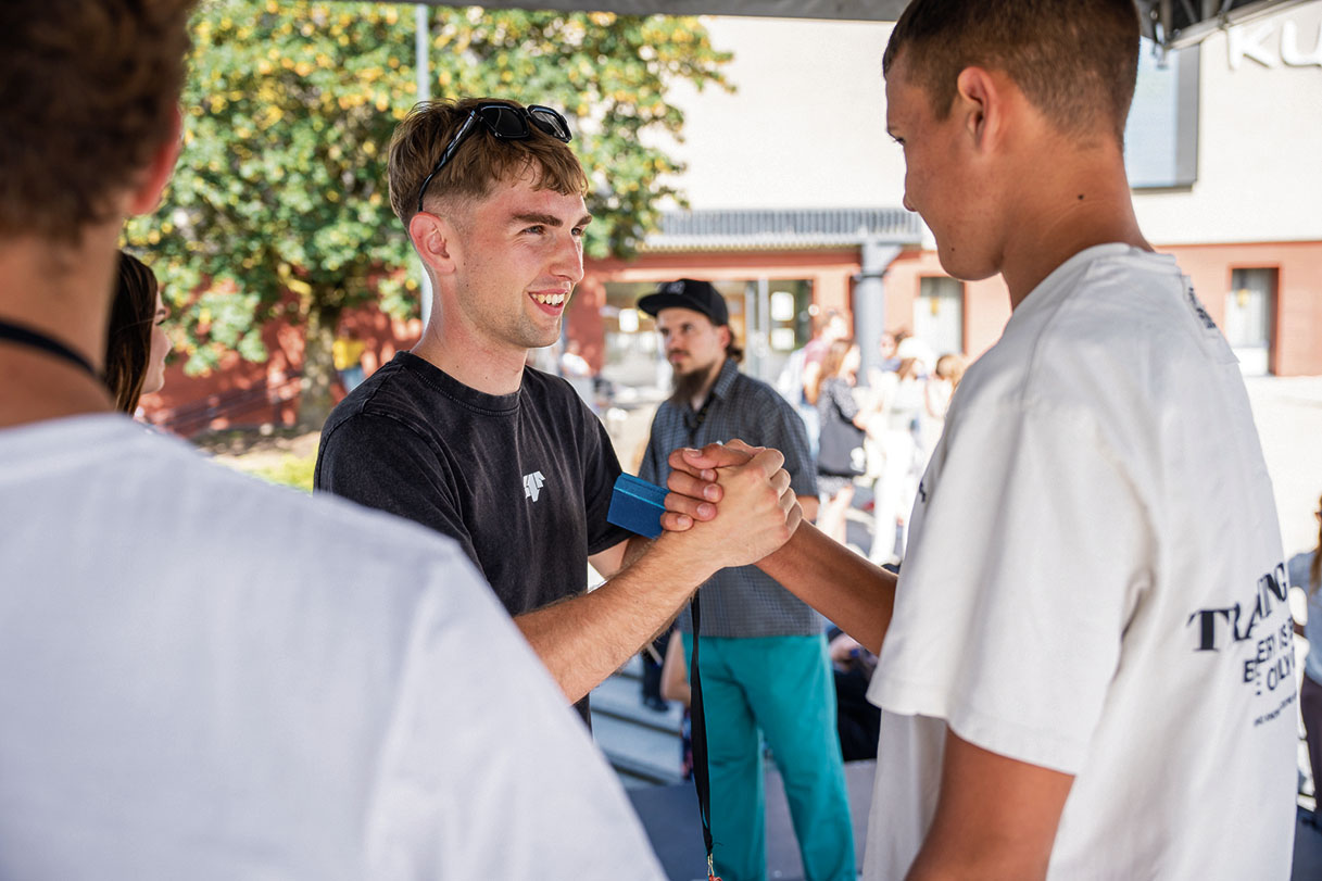 Įkvepiantis judėjimas, jaunystė, aistra