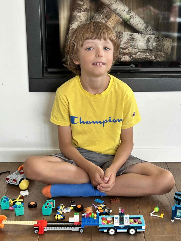 Autizmas ir fitoterapija – įkvepianti Kanadoje gyvenusios Linos ir jos sūnaus Dominyko istorija