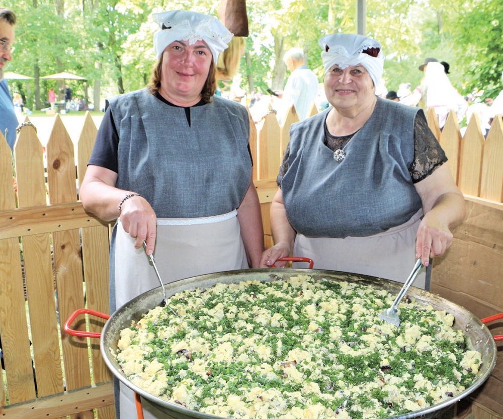 700 – tiek kiaušinių šeimininkės sumušė į pautienę!