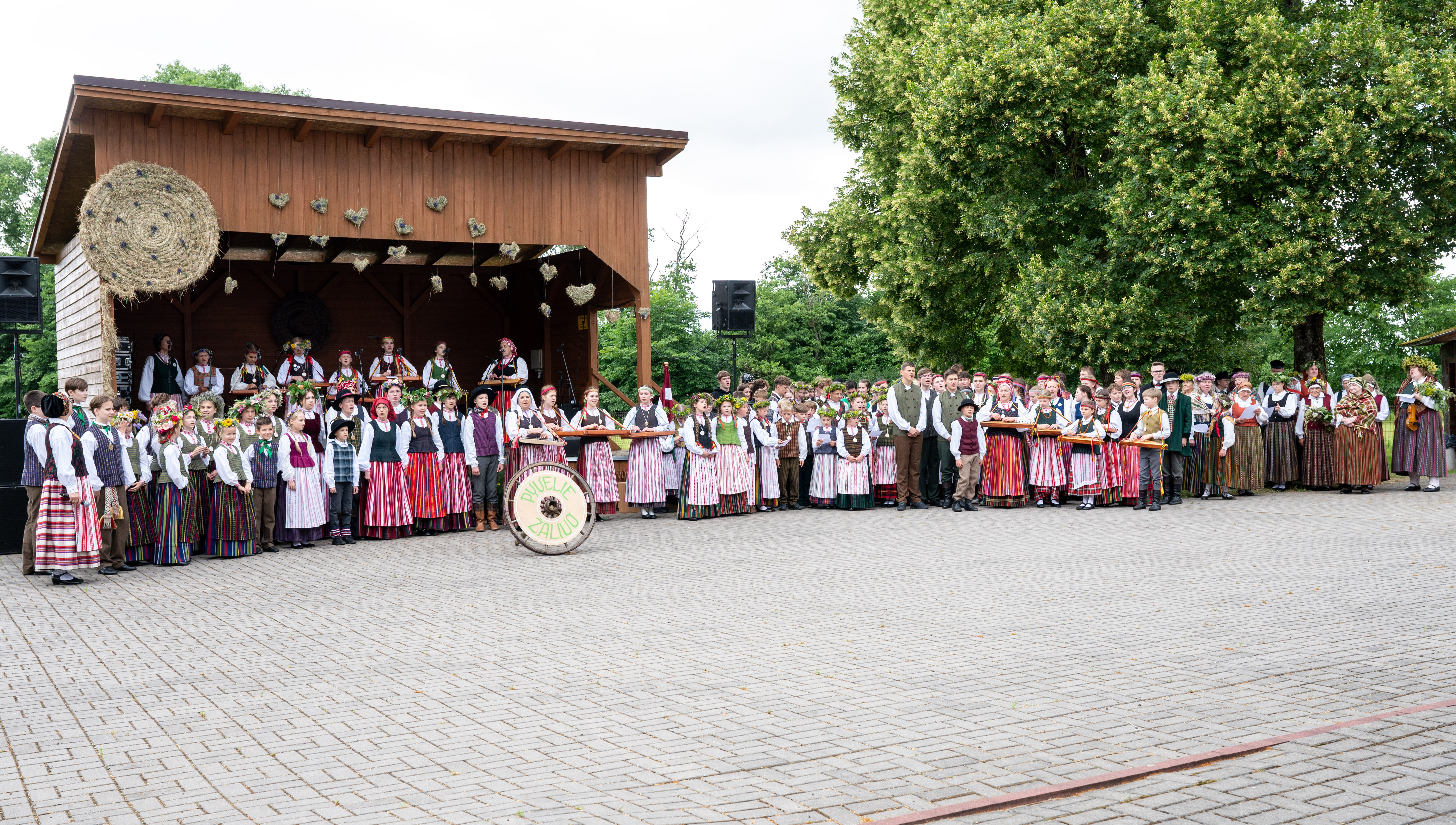 2025-ieji – lietuvių liaudies dainų metai ir tradicijos, kurias muziejus perduoda jaunimui