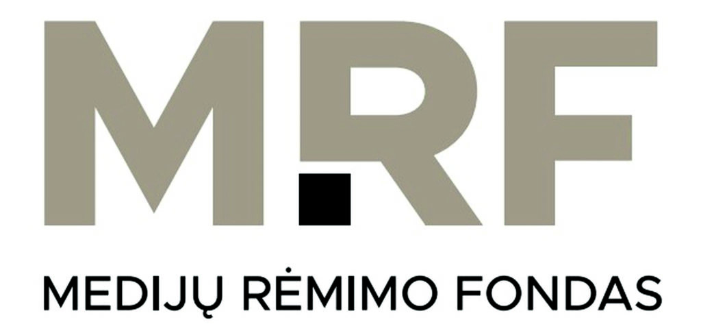 Naujus namus sparnuočiams kėlė ir Dovilų moksleiviai