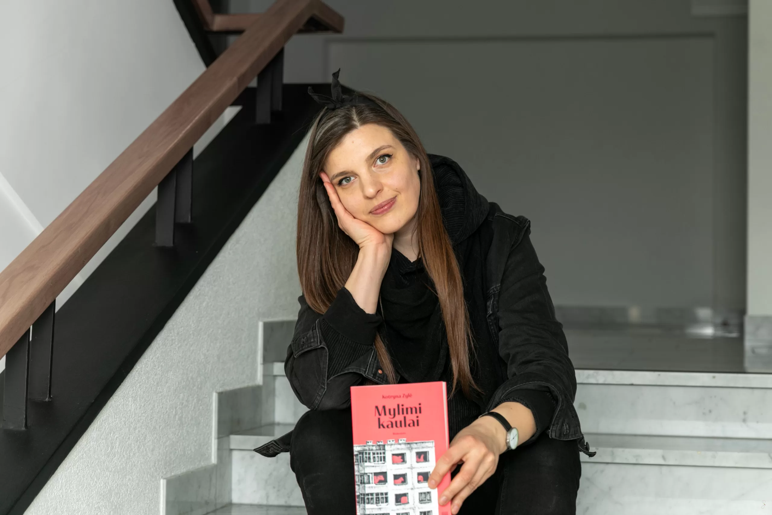 K. Zylė apie romaną „Mylimi kaulai“: „Šiuolaikinis žmogus gyvena, lyg būtų nemirtingas“