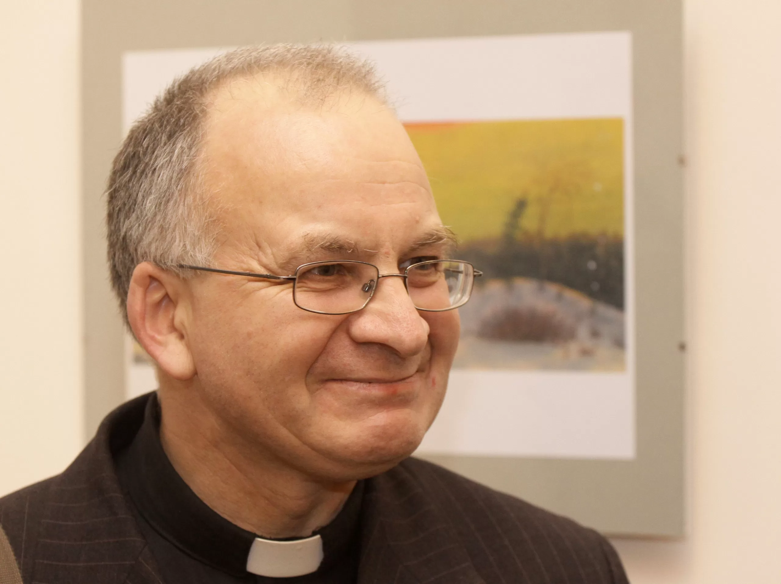 Lietuvą su sutana ir maldaknyge gynęs kunigas R. Grigas: kai manėme, kad žūsime, visiems suteikiau bendrąjį nuodėmių atleidimą