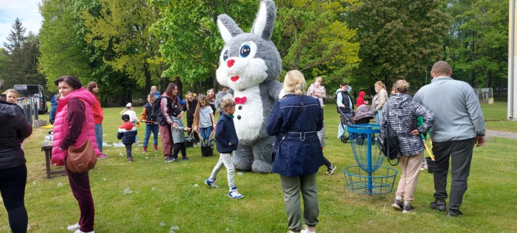 Po žaliuoju skliautu susibūrė Endriejavo bendruomenė: mes čia visi svarbūs