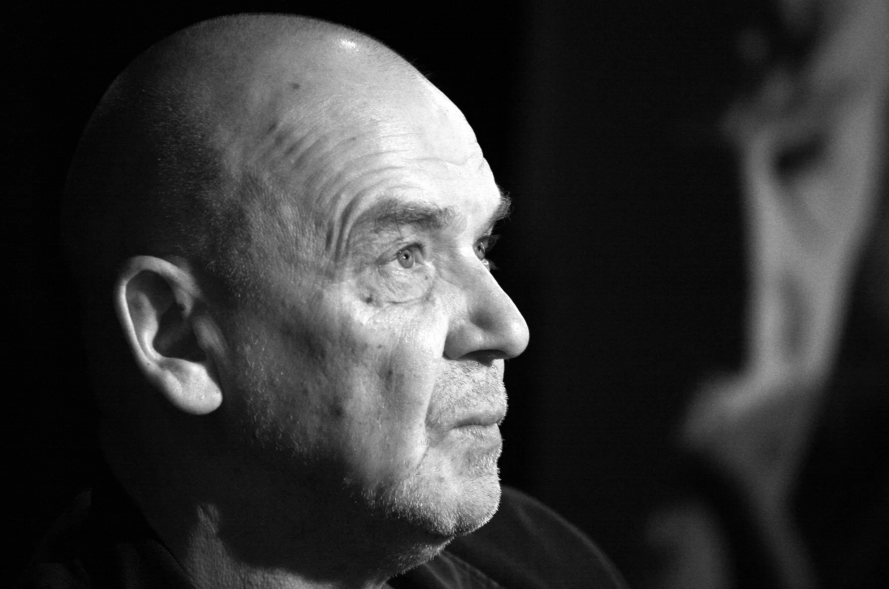 A. Liuga prisimindamas E. Nekrošių: jau dabar kuo toliau, tuo labiau žiūrovas pradės ilgėtis tokios teatrinės kalbos