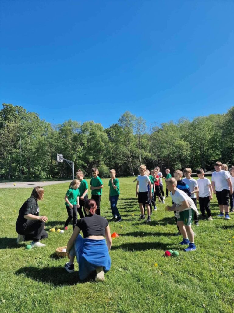 Neformalus švietimas – kelias į asmenybės pilnatvę